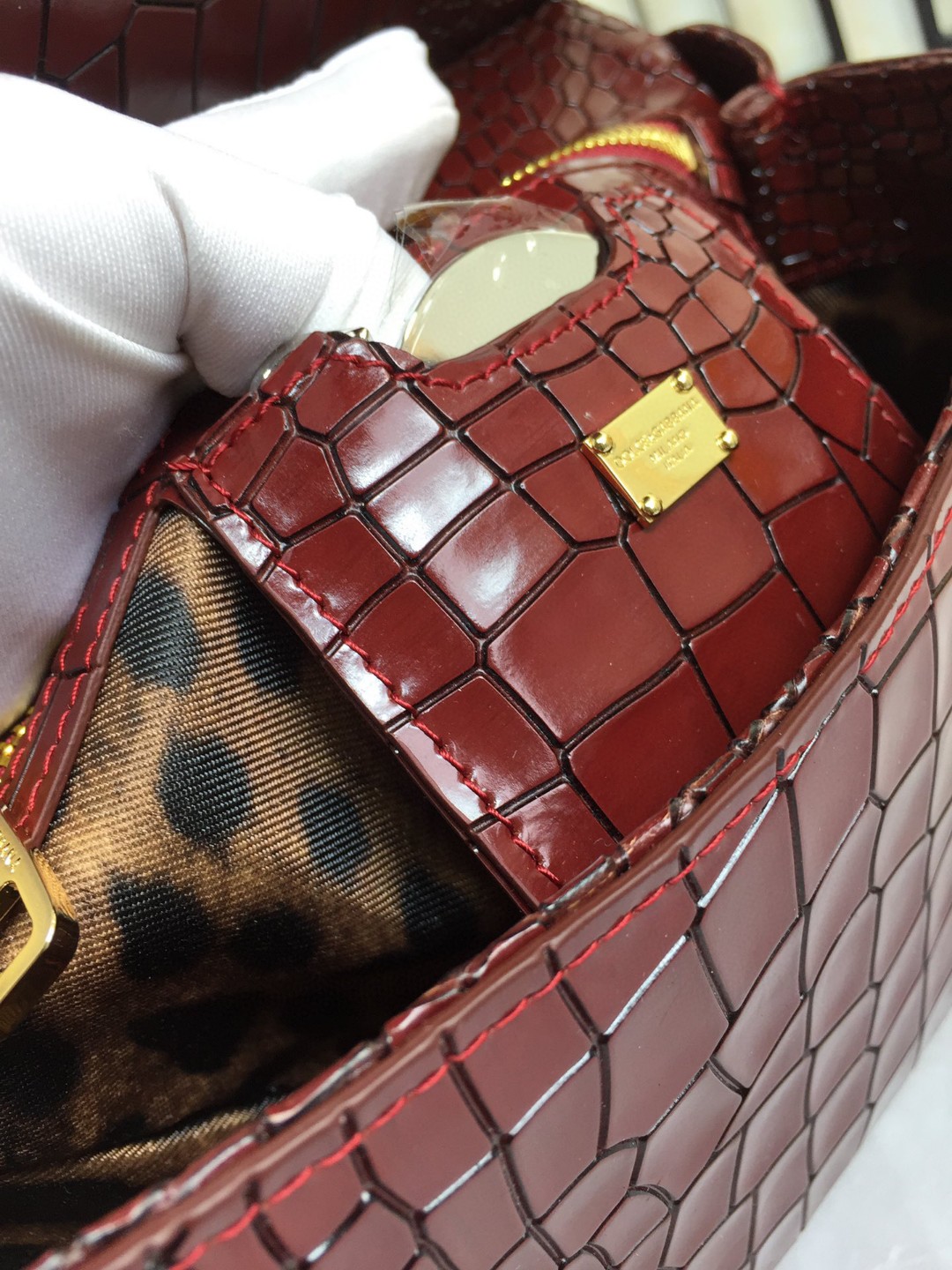 Dolce & Gabbana Medium Sicily Bag In Foiled Crocodile-Print Burgundy For Women 10.2in/26cm DG - Image 7