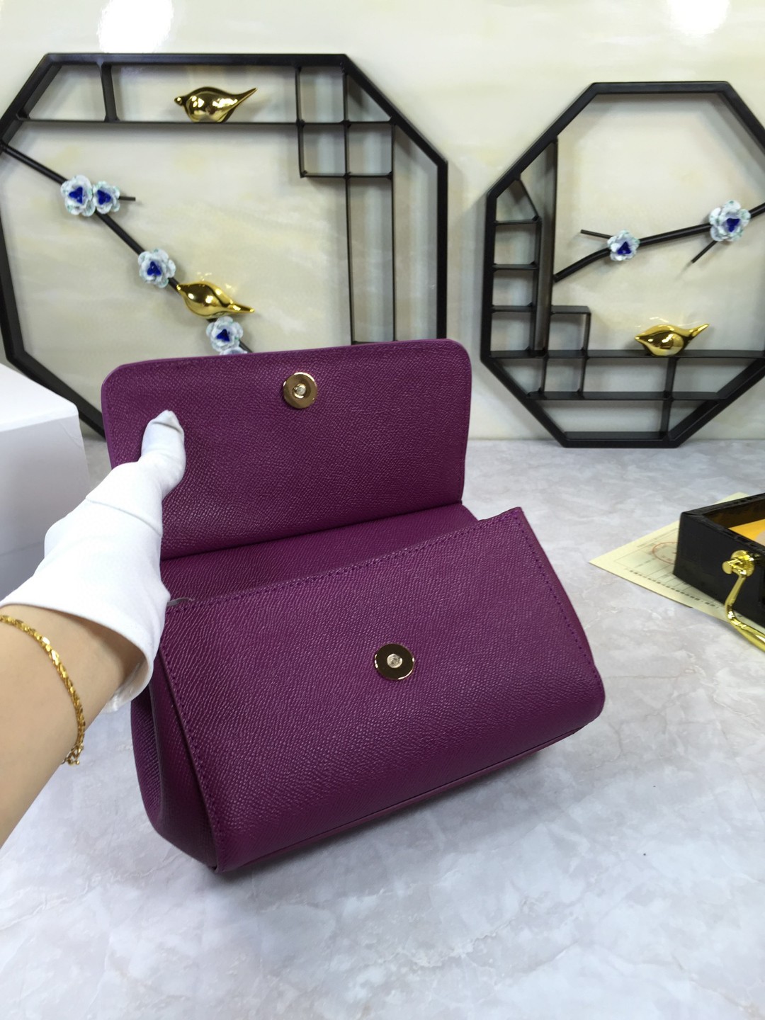 Dolce & Gabbana Medium Sicily Handbag In Dauphine Violet For Women 10.2in/26cm DG - Image 7