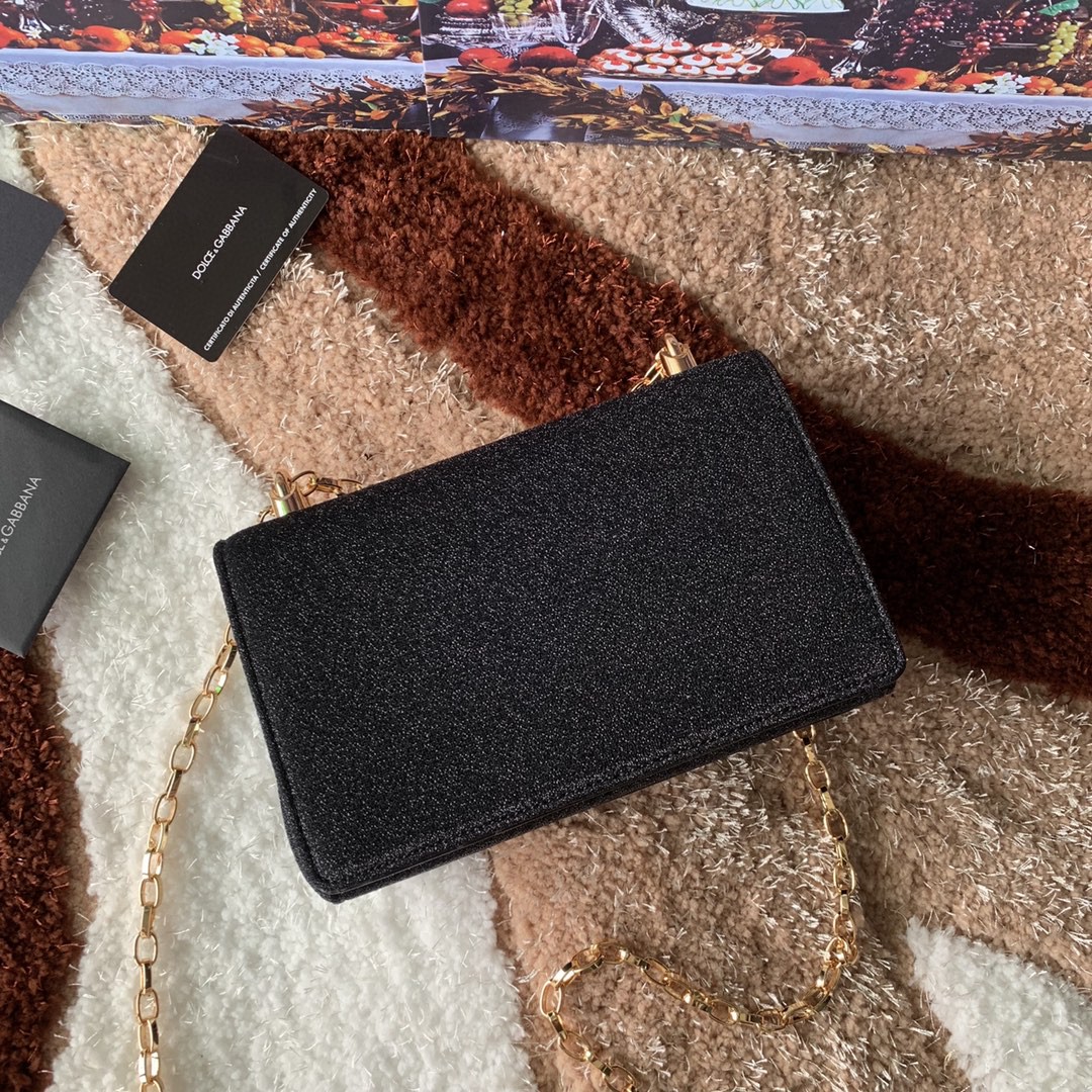 Dolce & Gabbana Nappa DG Girls Shoulder Bag Black For Women 8.3in/21cm DG BB6498AZ80180999 - Image 3