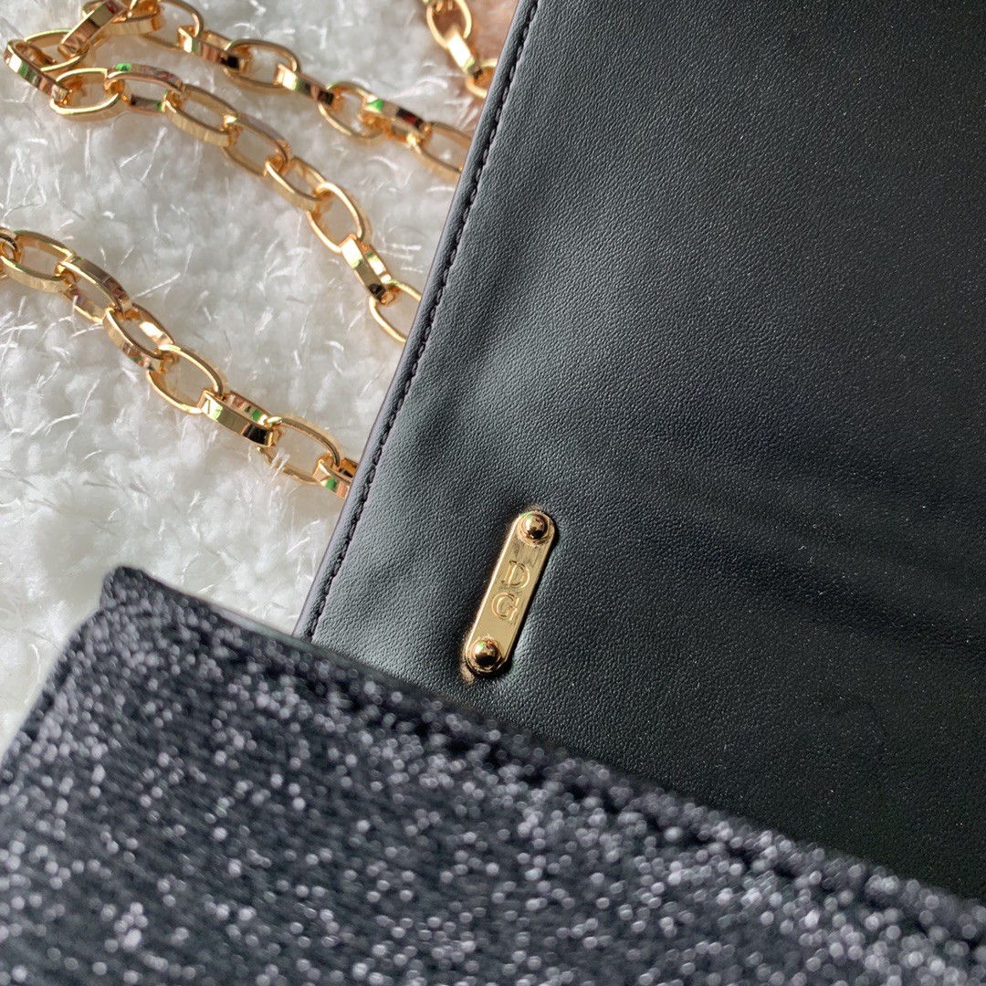 Dolce & Gabbana Nappa DG Girls Shoulder Bag Black For Women 8.3in/21cm DG BB6498AZ80180999 - Image 7