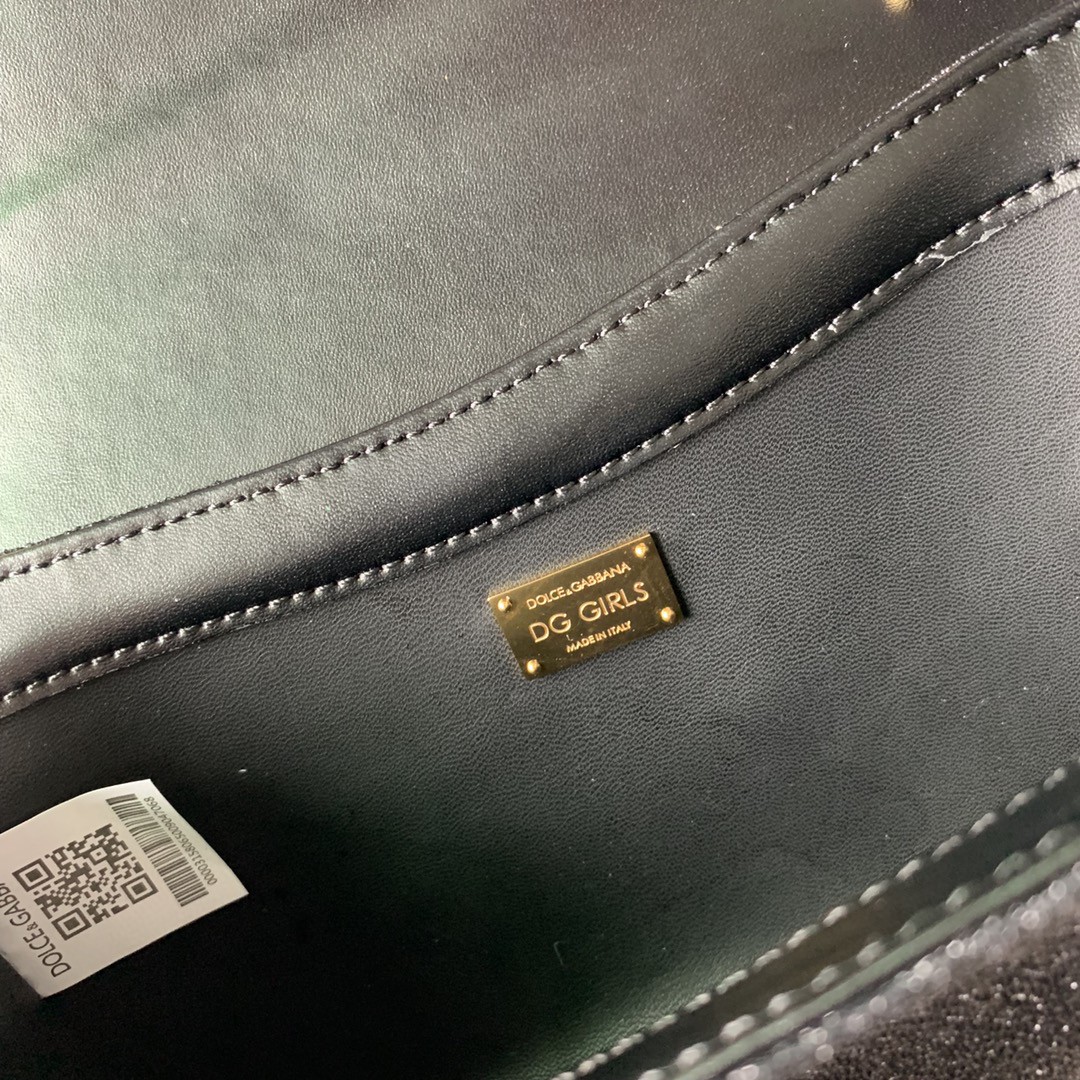 Dolce & Gabbana Nappa DG Girls Shoulder Bag Black For Women 8.3in/21cm DG BB6498AZ80180999 - Image 9