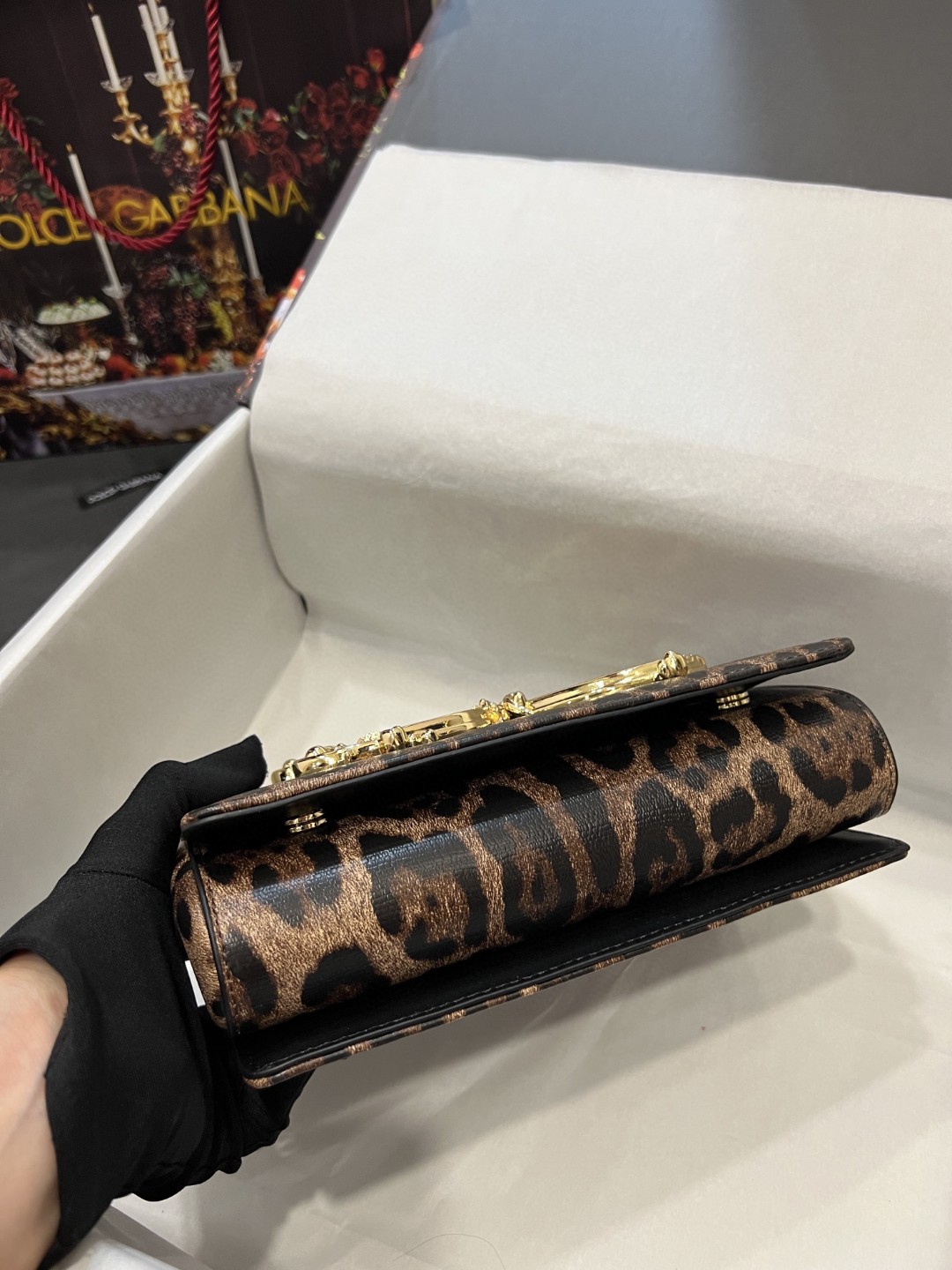 Dolce & Gabbana Nappa DG Girls Shoulder Bag Leo Print For Women 8.3in/21cm DG - Image 2