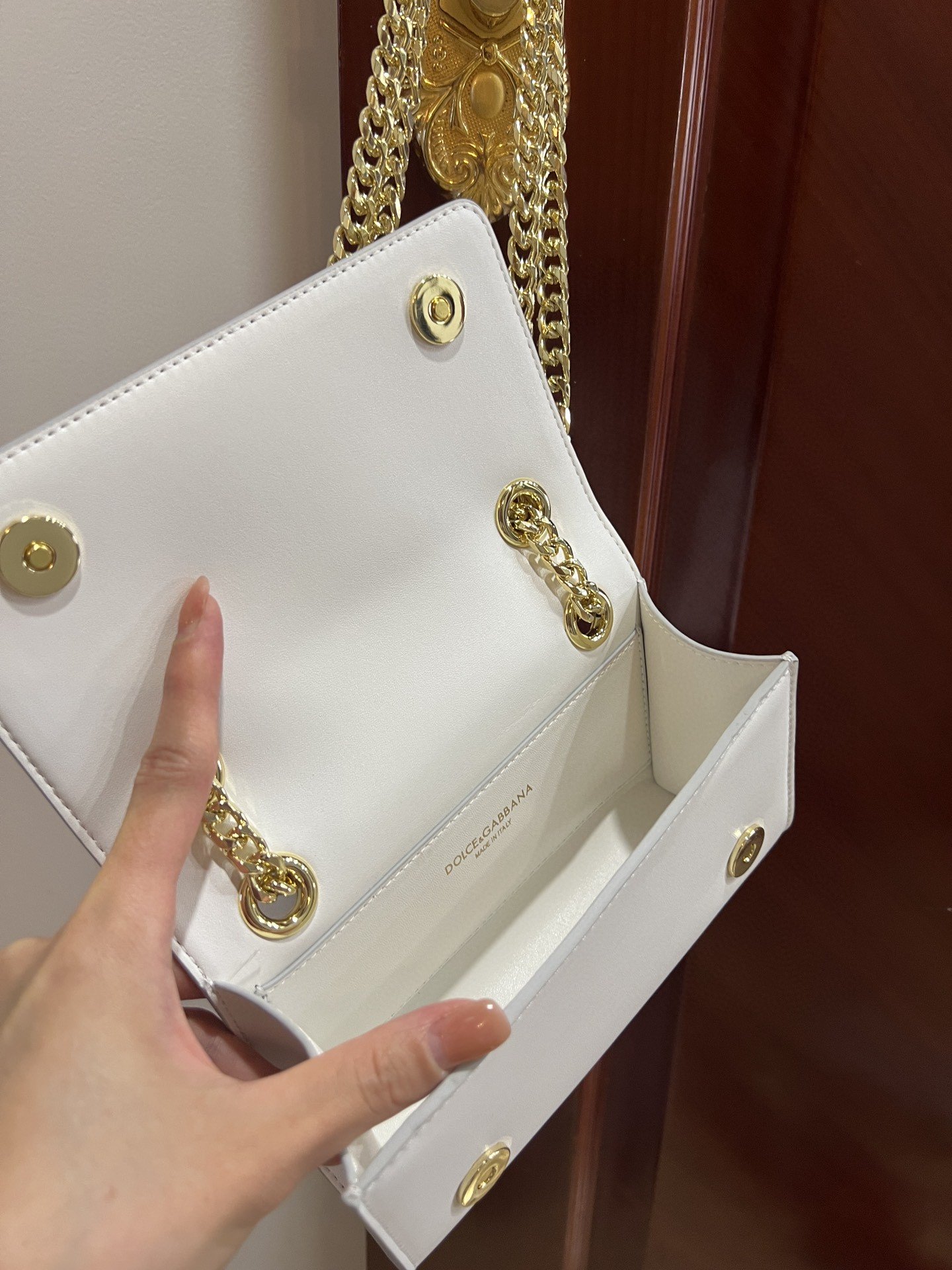 Dolce & Gabbana Polished 3.5 Phone Bag White For Women 7.3in/19cm DG - Image 5