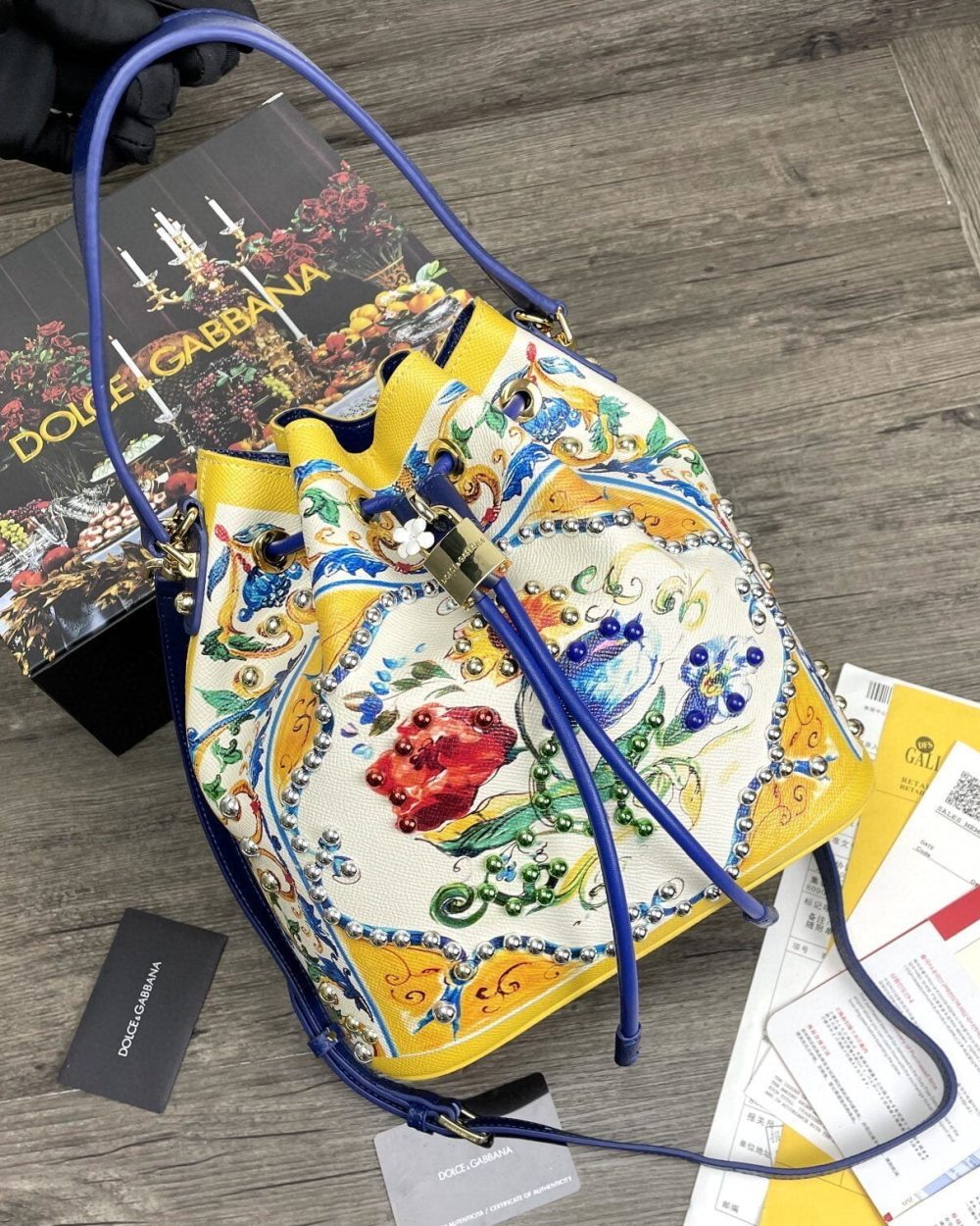 Dolce & Gabbana Print Crespo Bucket Bag Multicolor With Branded Plate For Women DG Bag