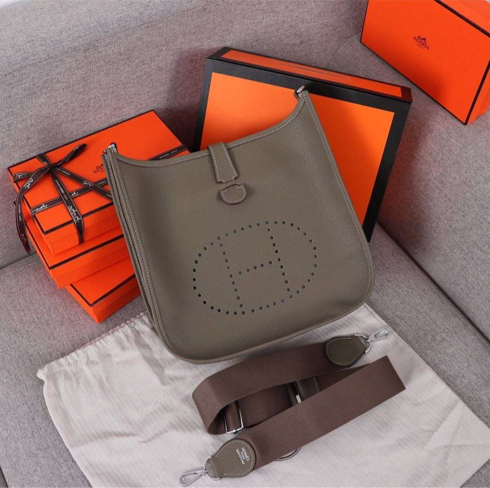 1:1 Replica Evelyne III 29 Bag Green Khaki/Jade Green/Black/Brown/Purple/Grey For Women 30cm / 11.8in