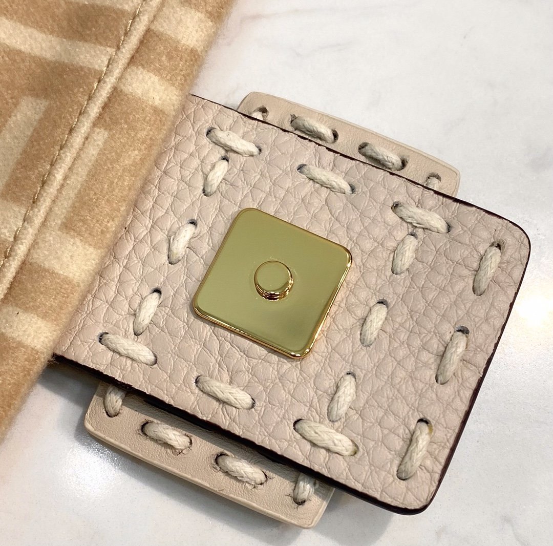 1:1 Replica Fendi Baguette 1997 Wool Bag Beige For Women, Women's Handbags, Shoulder Bags 10.6in/27cm FF 8BR792 - Image 5