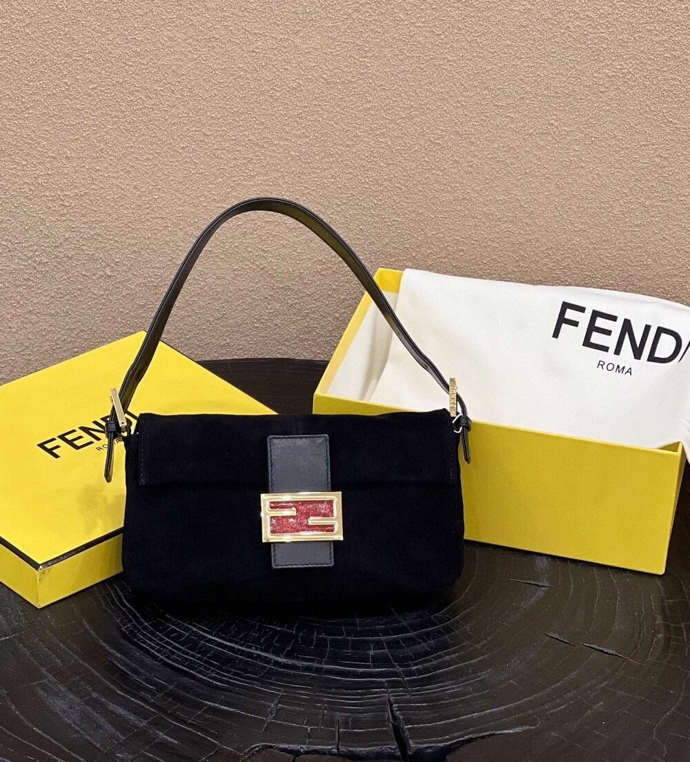 1:1 Replica Fendi Baguette Black Bag For Woman 25cm/9.5in
