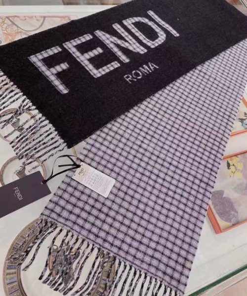 Fendi Grey Wool and Cashmere Scarf 180cm/71in FXT334AHR1F0QZ0