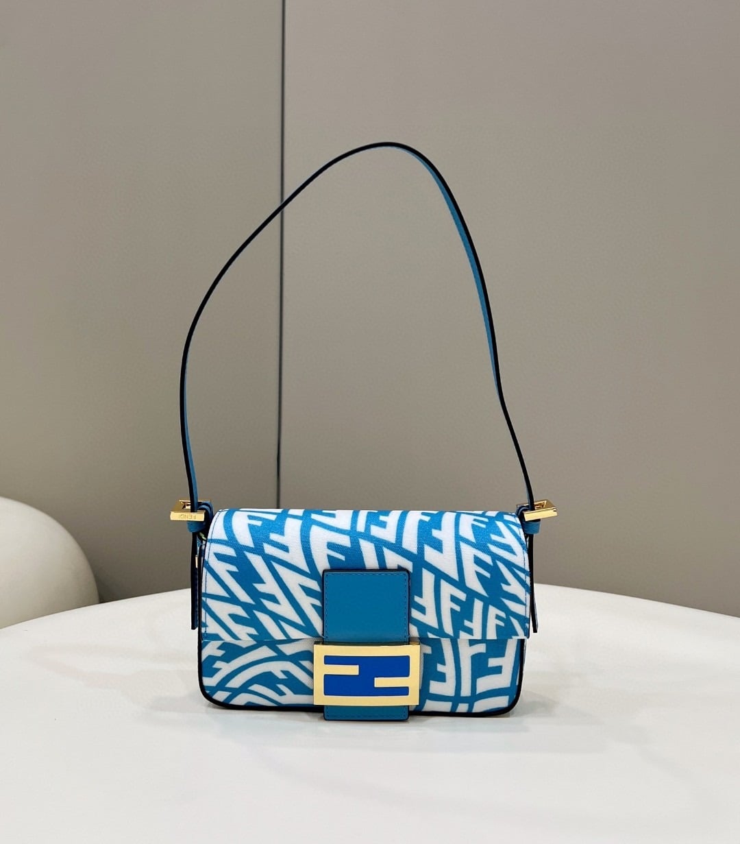 1:1 Replica Fendi Mini Baguatte 1997 Blue Glazed Bag For Woman 19.5cm/7.5in