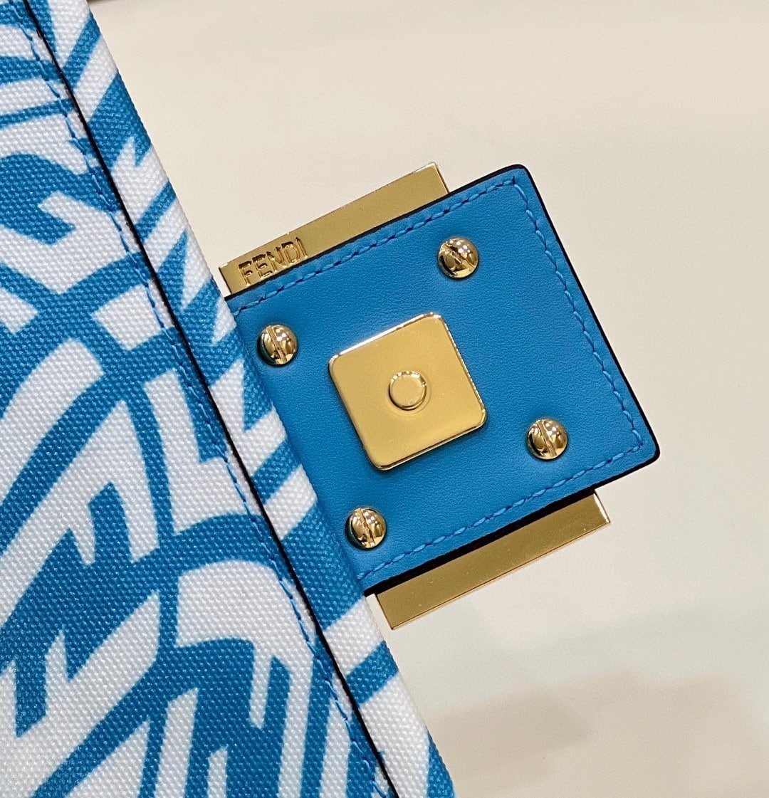 1:1 Replica Fendi Mini Baguatte 1997 Blue Glazed Bag For Woman 19.5cm/7.5in - Image 5