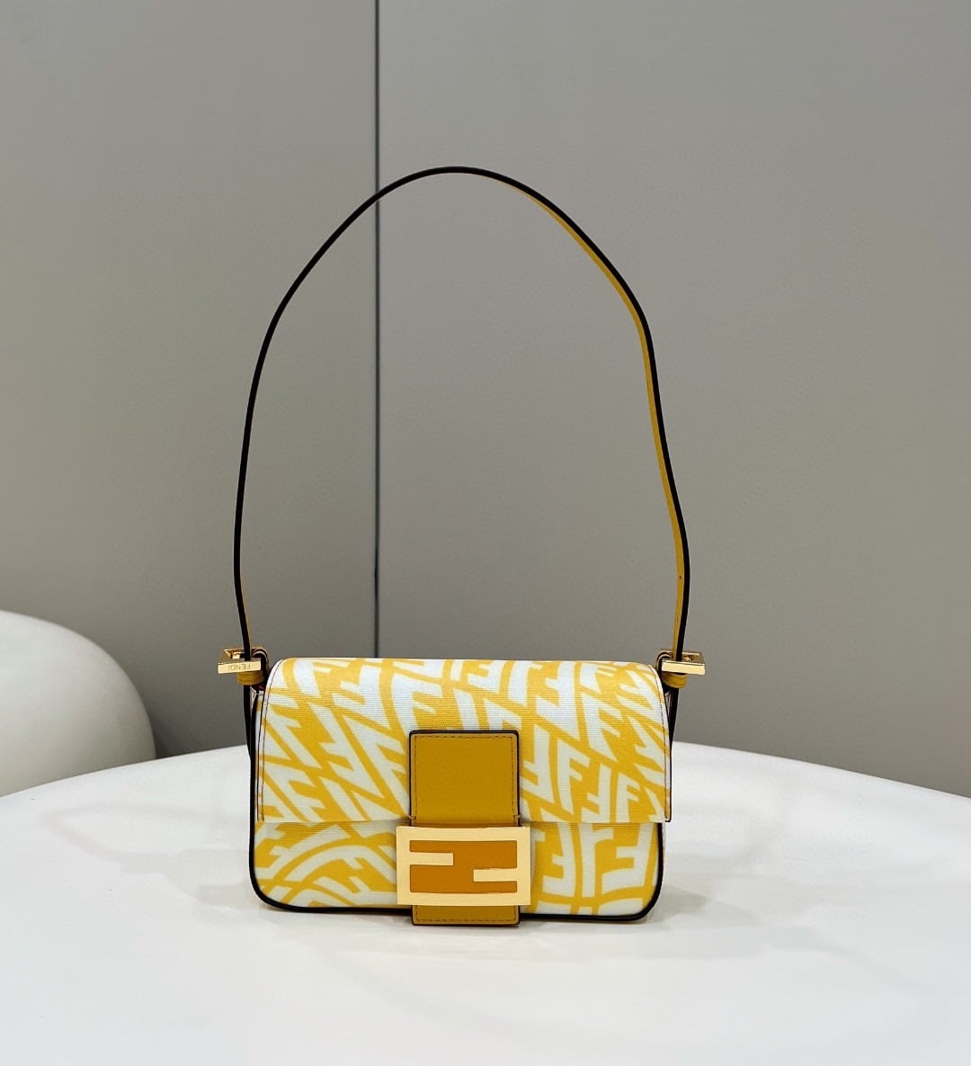 1:1 Replica Fendi Mini Baguatte 1997 Yellow Glazed Bag For Woman 19.5cm/7.5in