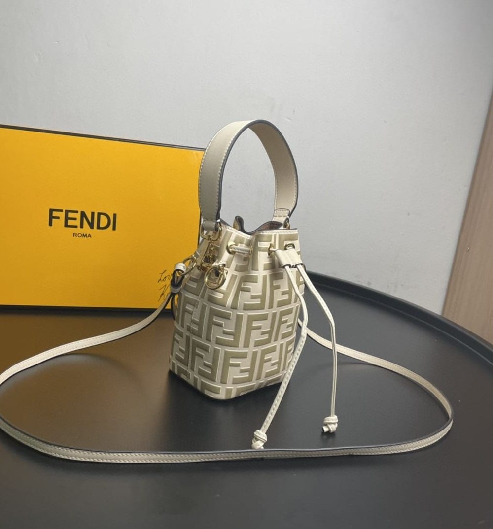 1:1 Replica Fendi Mon Tresor Beige Mini Bag For Woman 18cm/7in 8BS010A659F174X