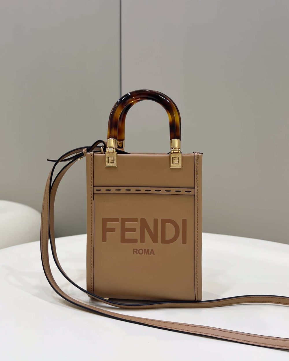 1:1 Replica Fendi Sunshine Shopper Light Brown Mini Bag For Woman 13cm/5in