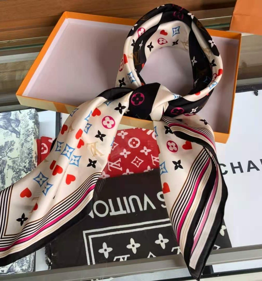 Game On Square 90 White For Women