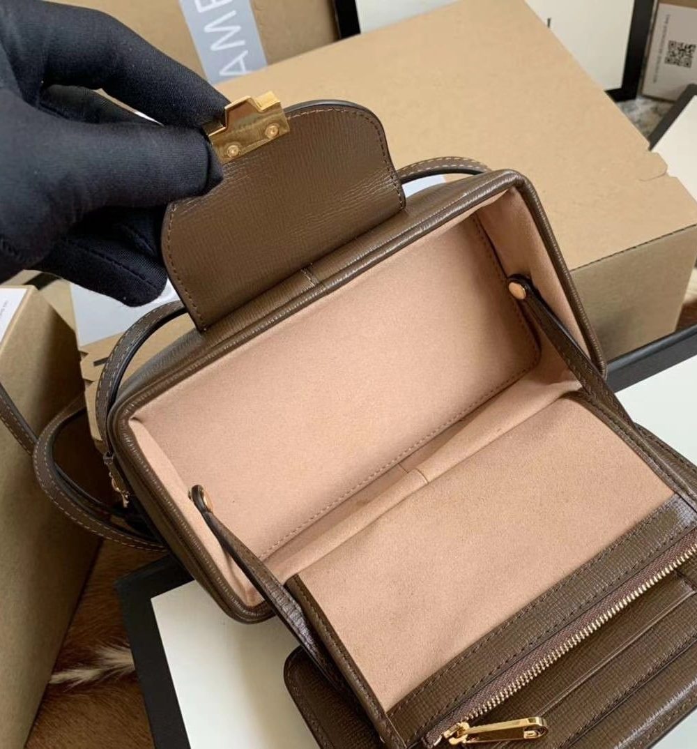 1:1 Replica GG Mini Bag With Clasp Closure Beige/Ebony GG Supreme Canvas For Women 7.1in/18cm GG 614368 92TCG 8563