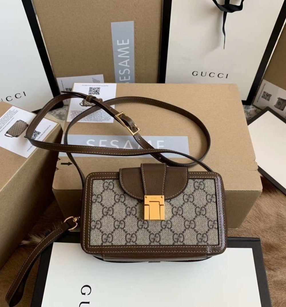 1:1 Replica GG Mini Bag With Clasp Closure Beige/Ebony GG Supreme Canvas For Women 7.1in/18cm GG 614368 92TCG 8563