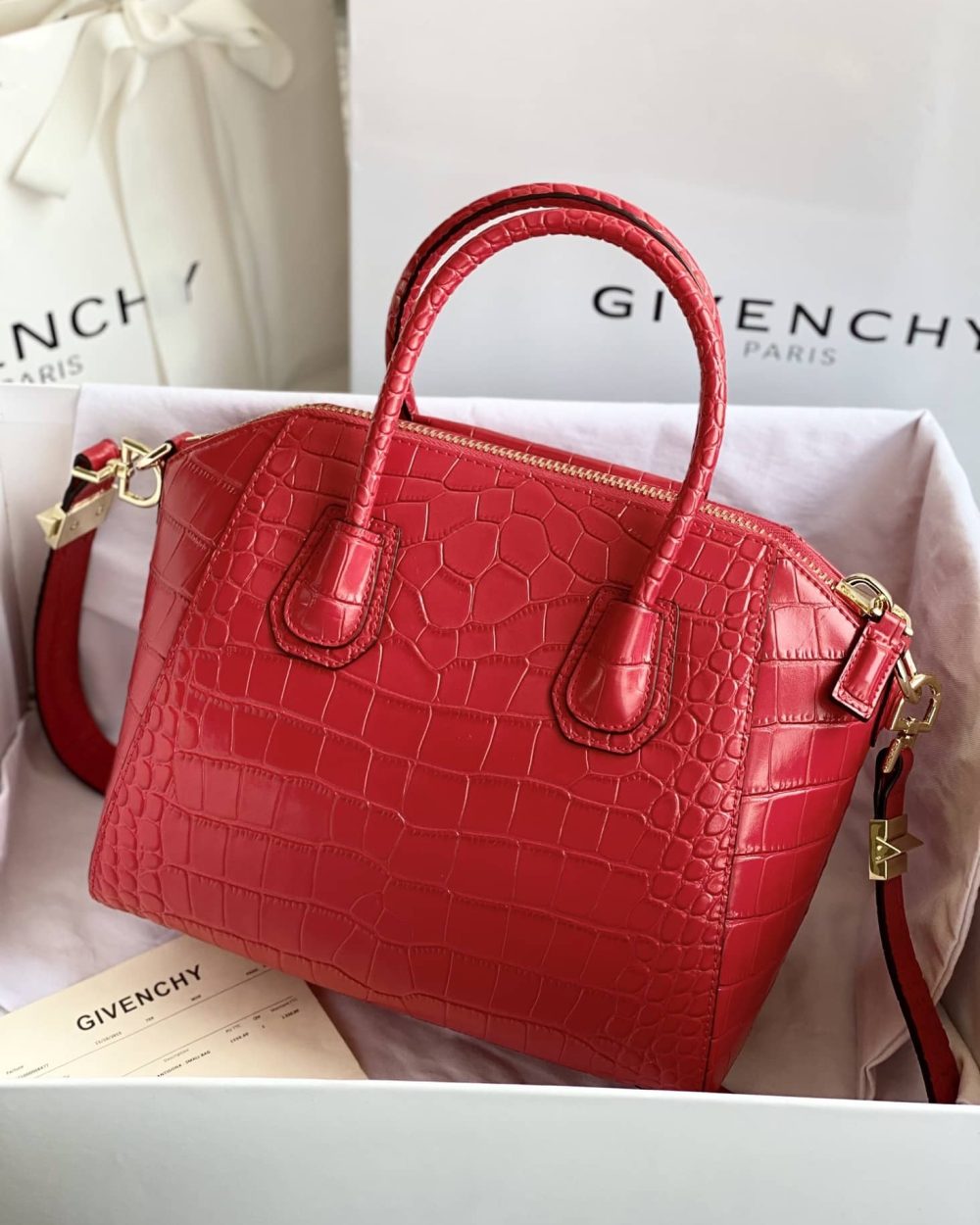 Givenchy Antigona Bag Red For Women, Women's Handbags, Shoulder Bags 11in/28cm GVC