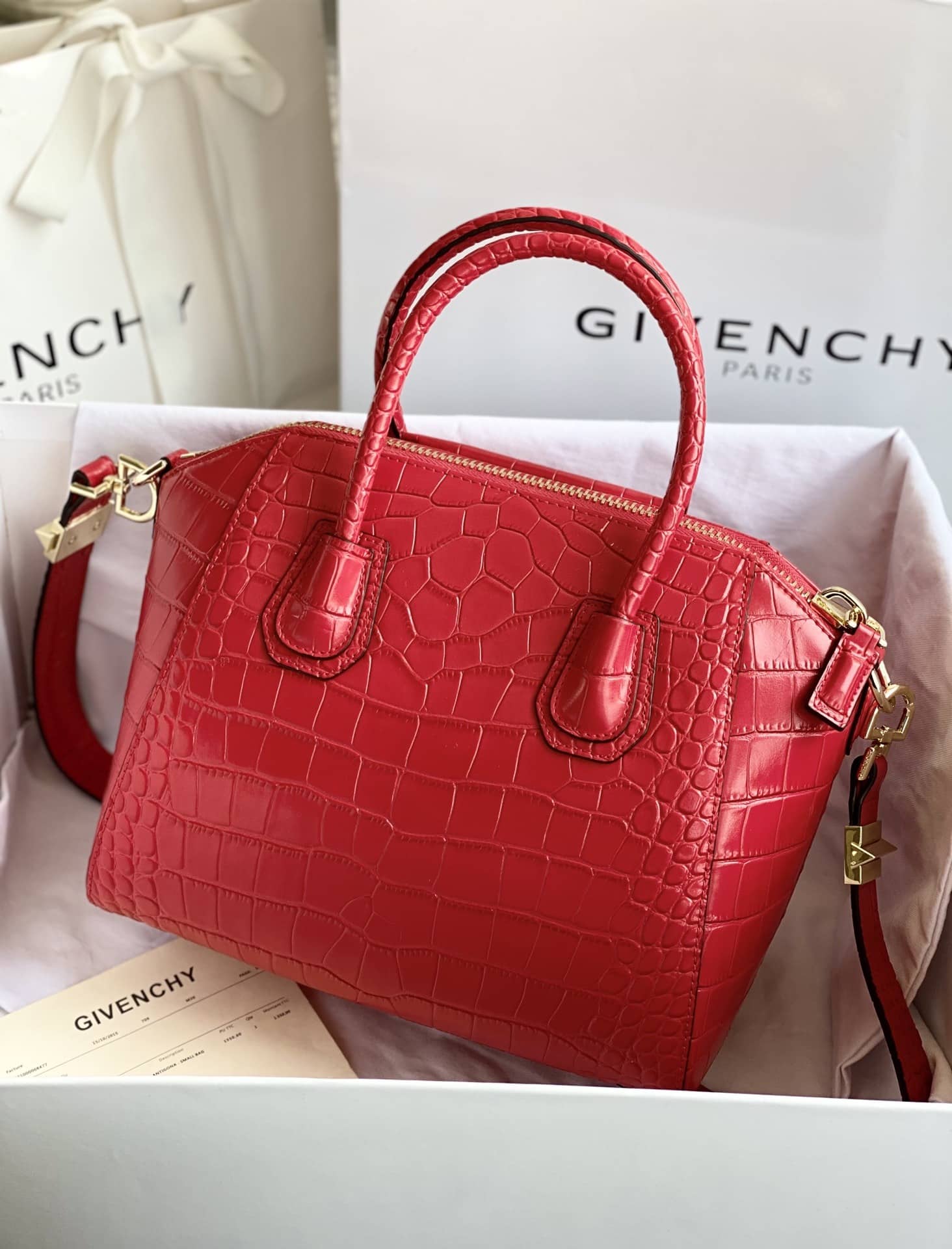 Givenchy Antigona Bag Red For Women, Women's Handbags, Shoulder Bags 11in/28cm GVC