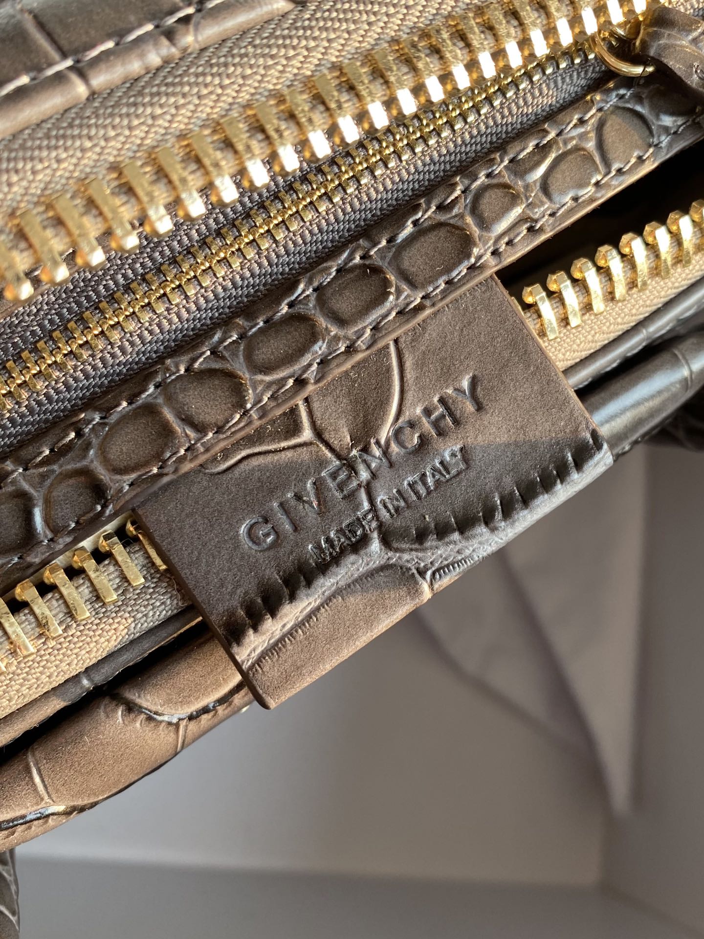 Givenchy Antigona Bag Silver For Women, Women's Handbags, Shoulder Bags 11in/28cm GVC - Image 7