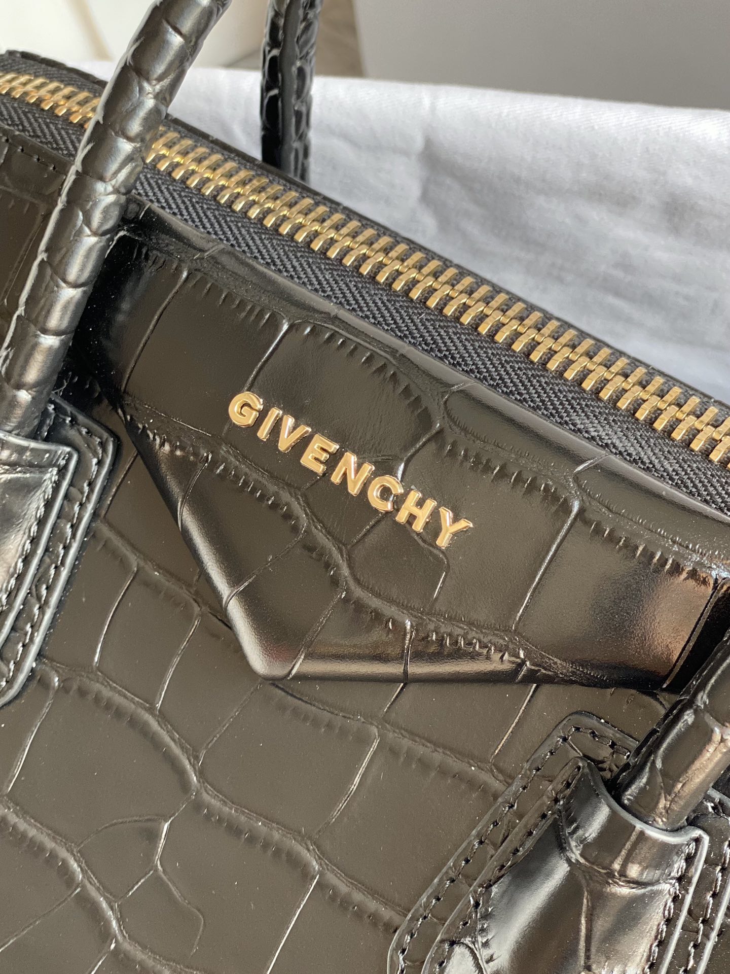 Givenchy Antigona Bag Silver For Women, Women's Handbags, Shoulder Bags 11in/28cm GVC - Image 5