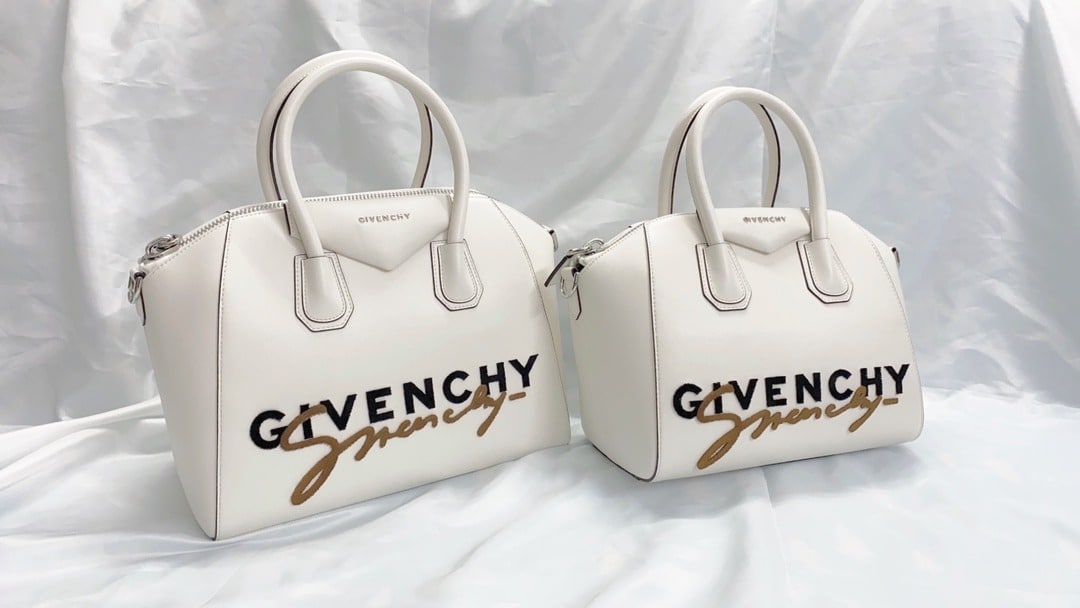 Givenchy Antigona Bag White For Women, Women's Handbags, Shoulder Bags 13in/33cm GVC - Image 2