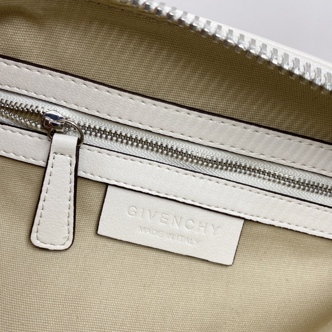 Givenchy Antigona Bag White For Women, Women's Handbags, Shoulder Bags 13in/33cm GVC - Image 5