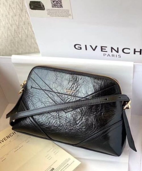 Givenchy Messenger Bag Black For Women, Women's Handbags, Shoulder And Crossbody Bags 9.8in/25cm GVC