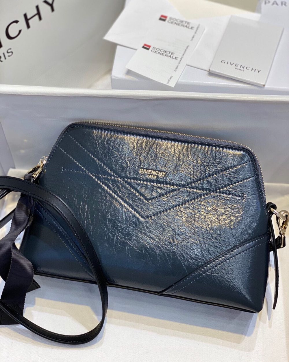 Givenchy Messenger Bag Blue For Women, Women's Handbags, Shoulder And Crossbody Bags 9.8in/25cm GVC