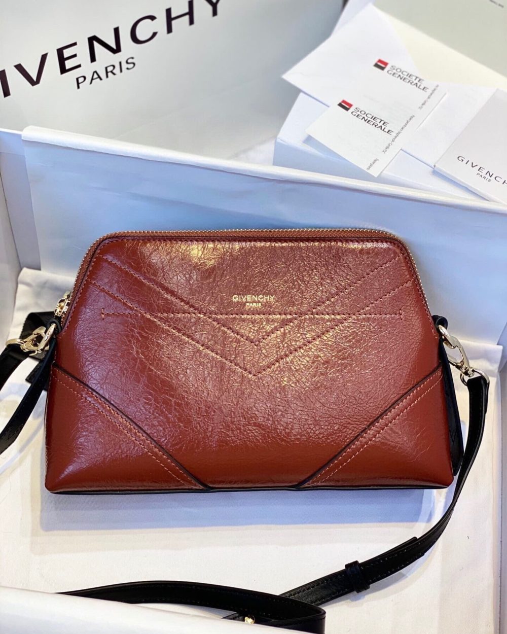 Givenchy Messenger Bag Caramel Brown For Women, Women's Handbags, Shoulder And Crossbody Bags 9.8in/25cm GVC