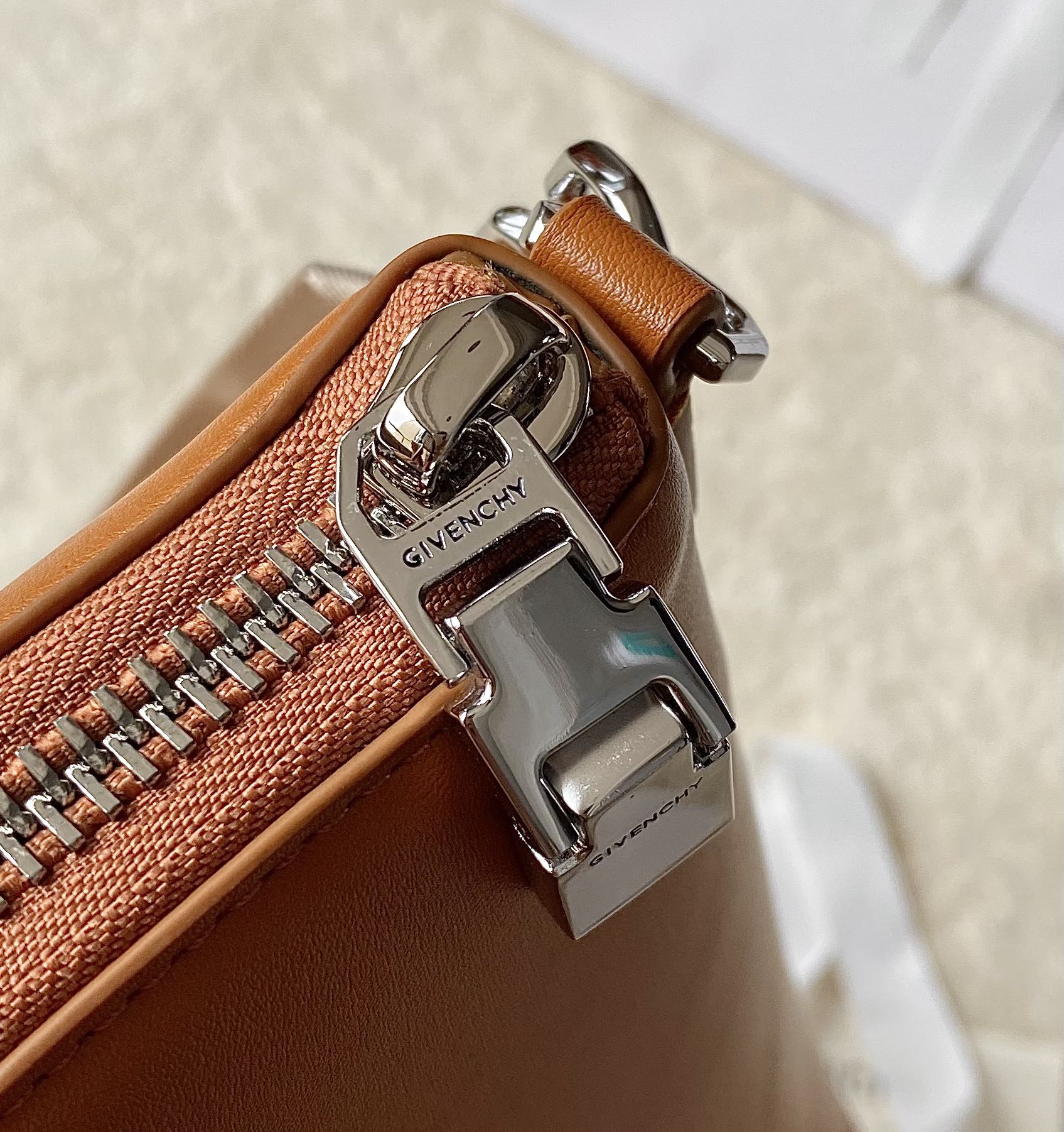 Givenchy Small Antigona Sport Bag Pumpkin For Women, Women's Handbags, Shoulder Bags 13in/33cm GVC BB50MZB1A4-802 - Image 6