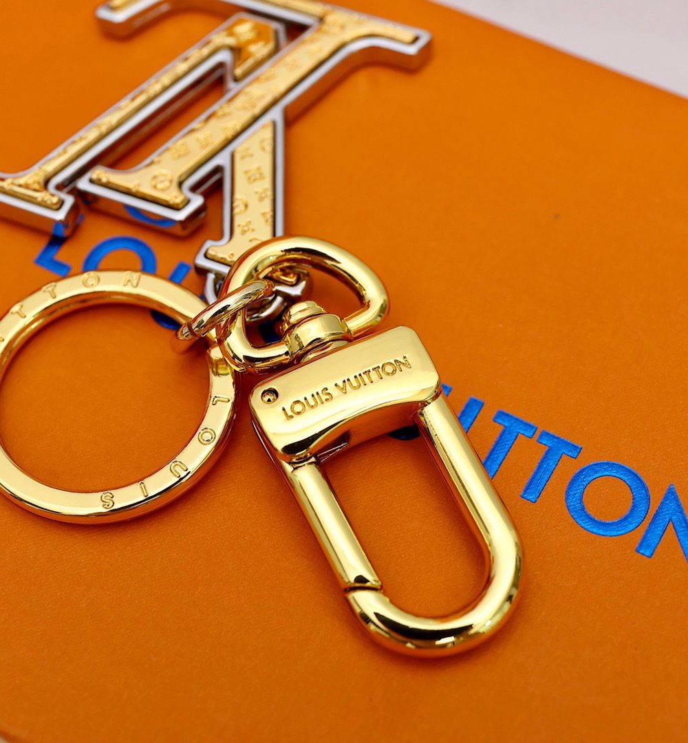 GJ01 – Key holder and bag charm