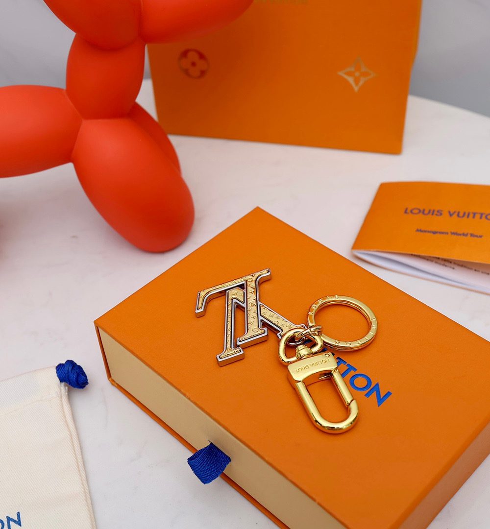 GJ01 – Key holder and bag charm