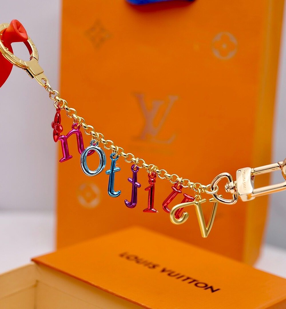 GJ03 – Key holder and bag charm