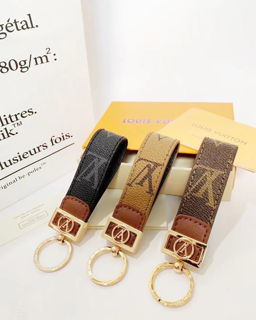 GJ07 – Key holder and bag charm