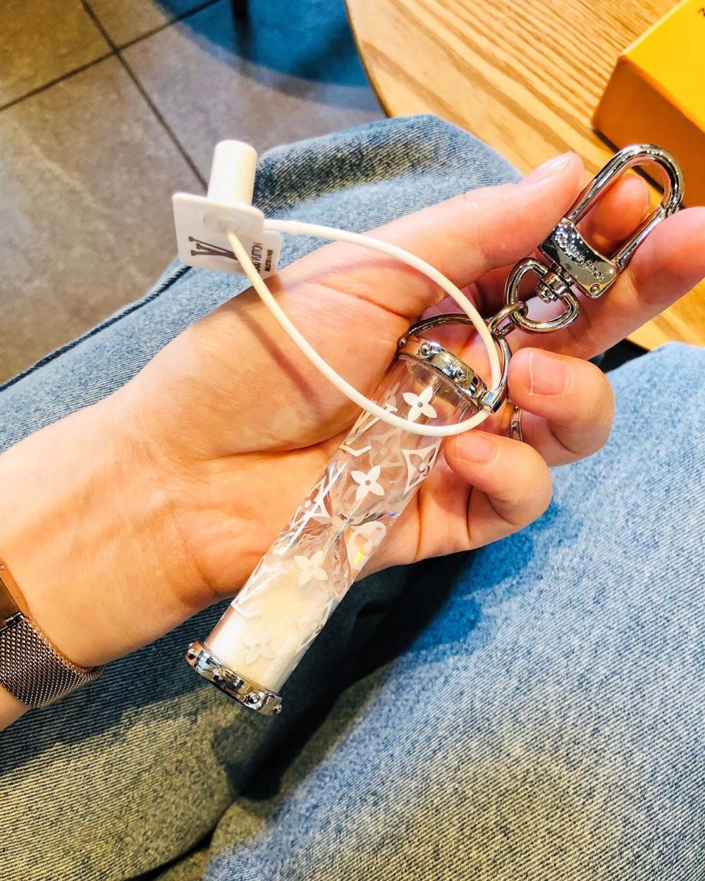 GJ16 – Key holder and bag charm