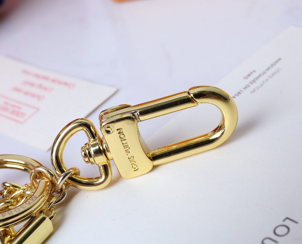 GJ19 – Key holder and bag charm