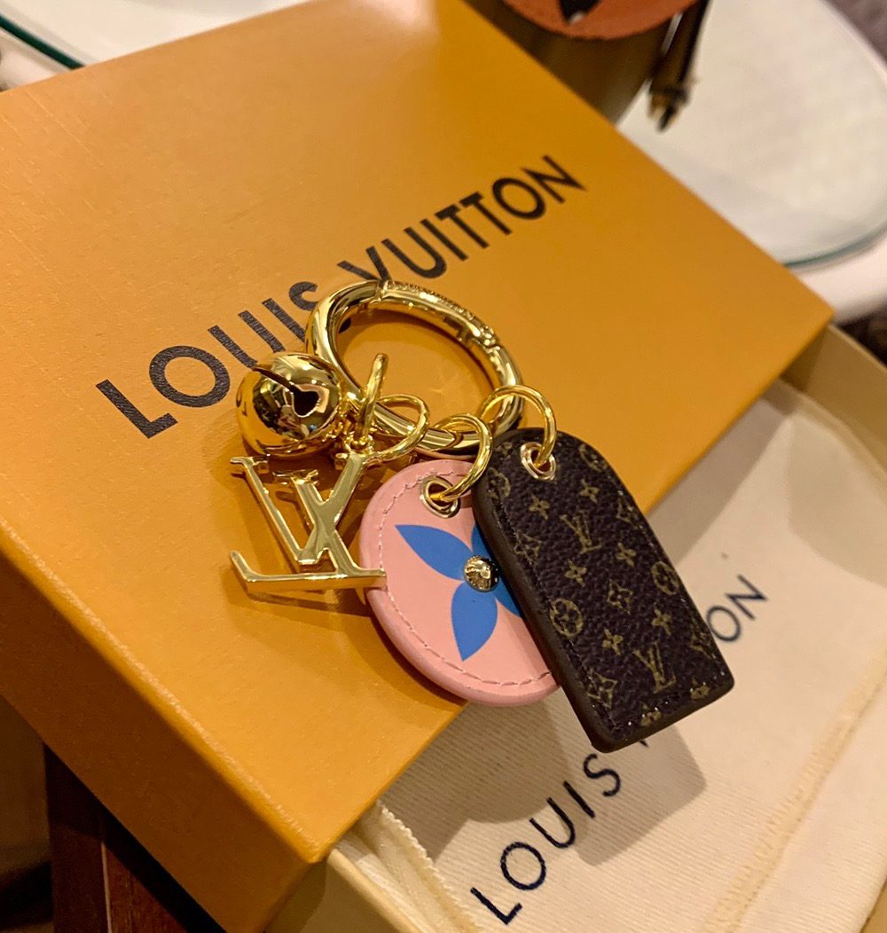 GJ20 – Key holder and bag charm