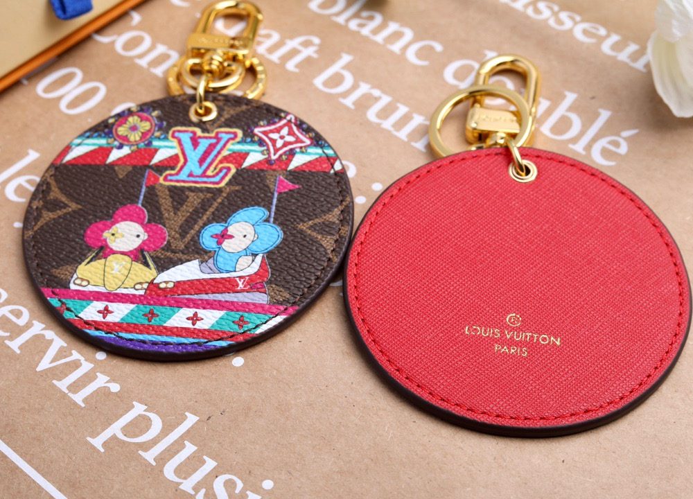 GJ24 – Key holder and bag charm