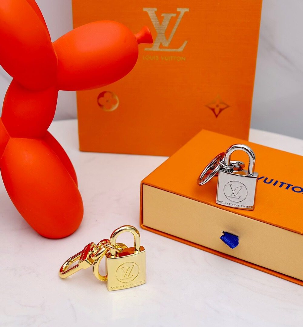 GJ25 – Key holder and bag charm