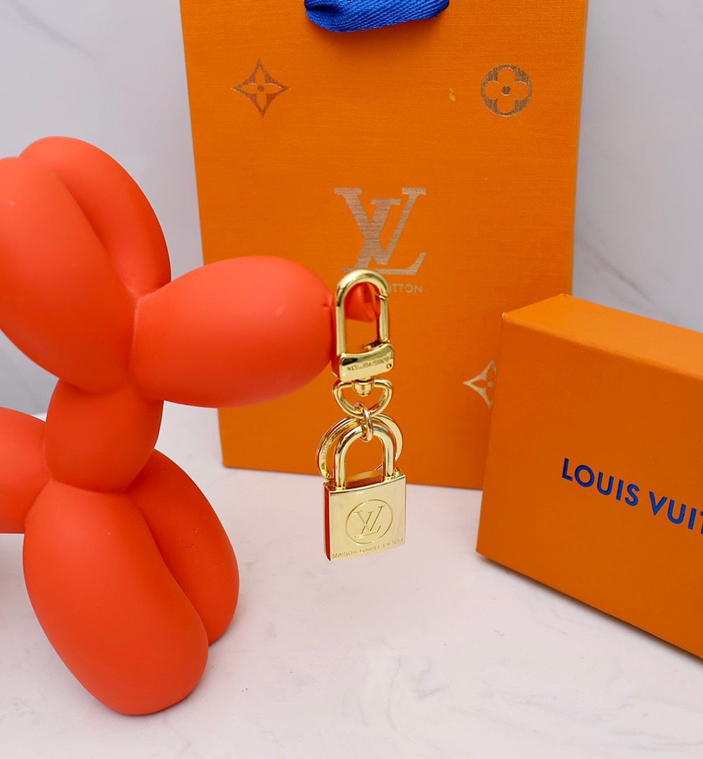 GJ25 – Key holder and bag charm