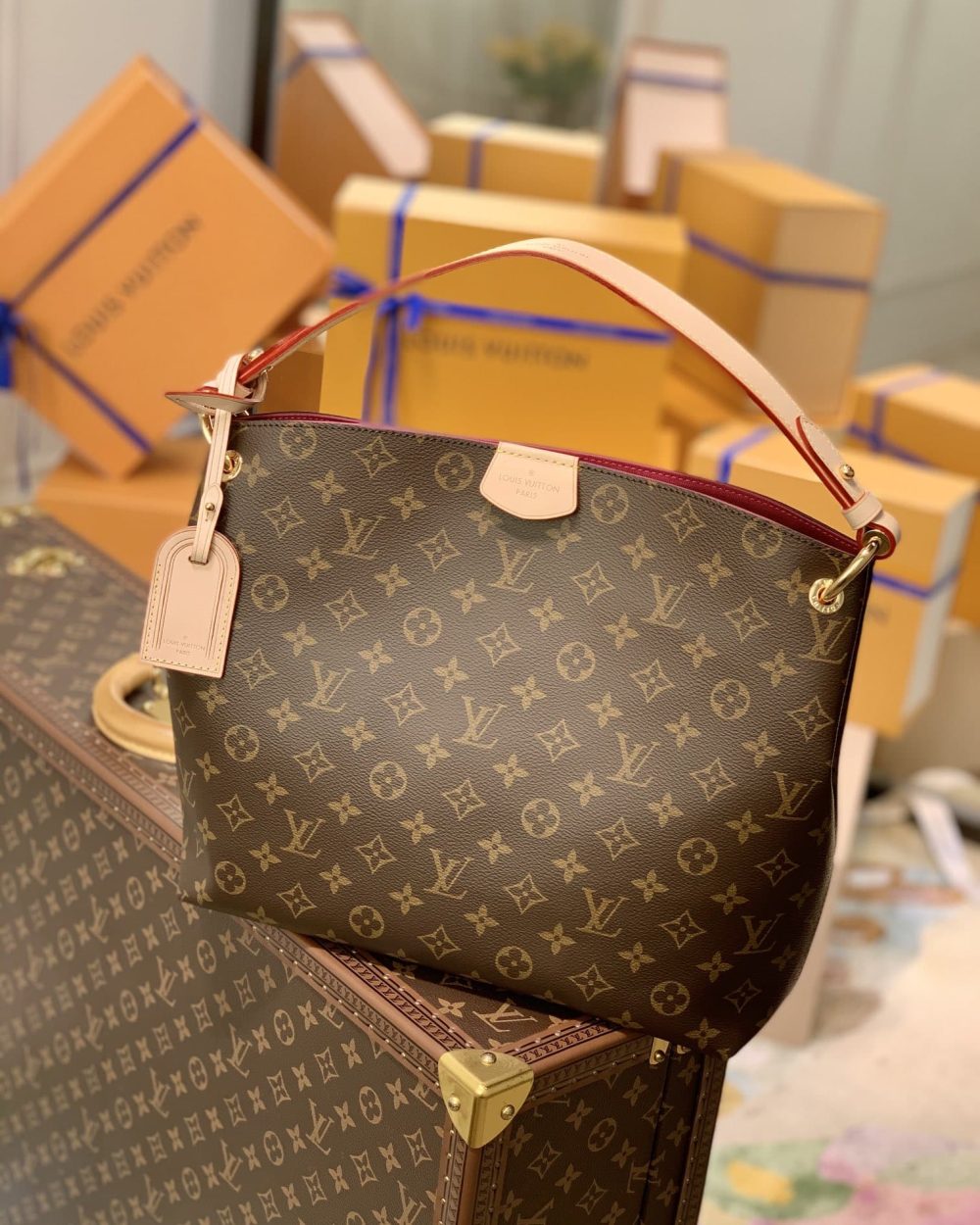 1:1 Replica Louis Vuitton LV Graceful PM Monogram Canvas Exclusive Bag For Women M43700 - 13.8in/ 35cm