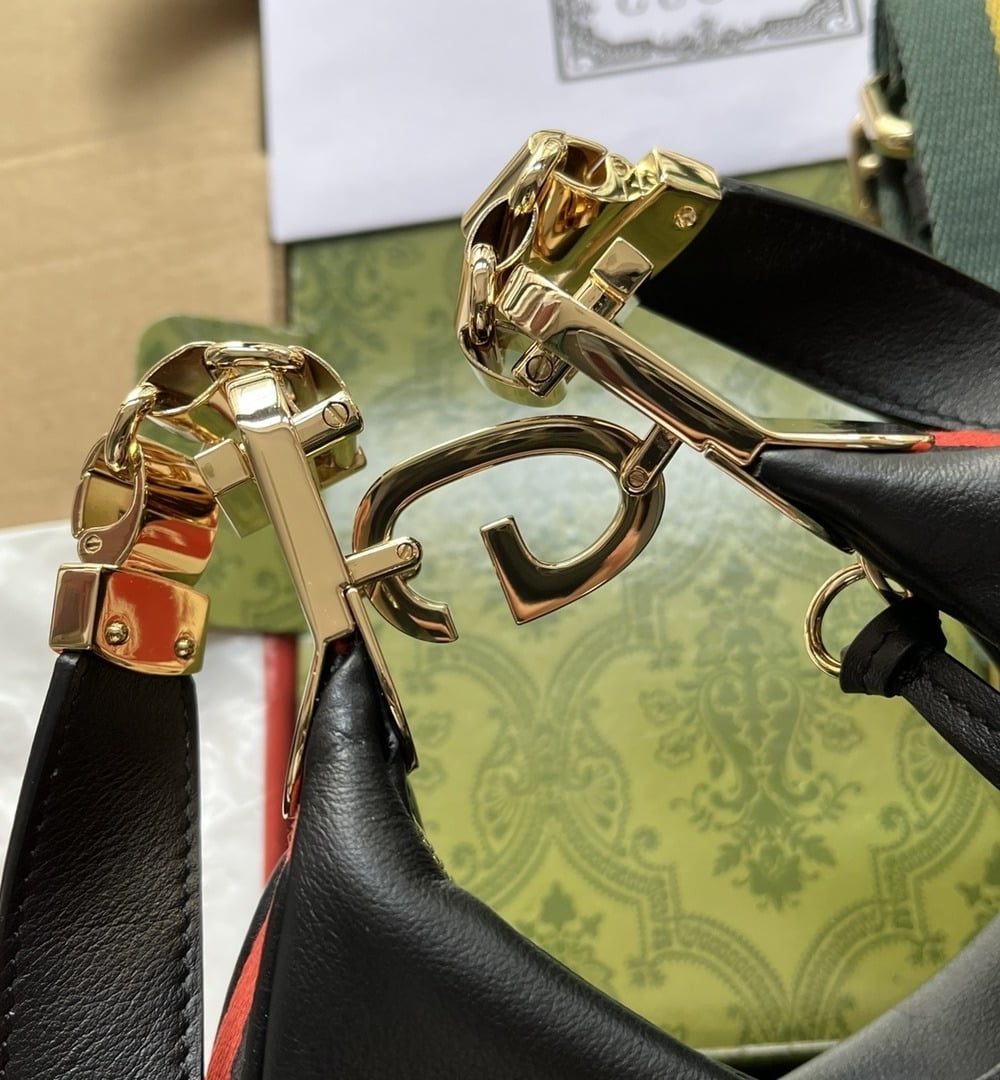 1:1 Replica Gucci Atache Small Shoulder Bag White For Women, Women's Bags 9in/23cm GG  ‎699409 UXWBG 1037