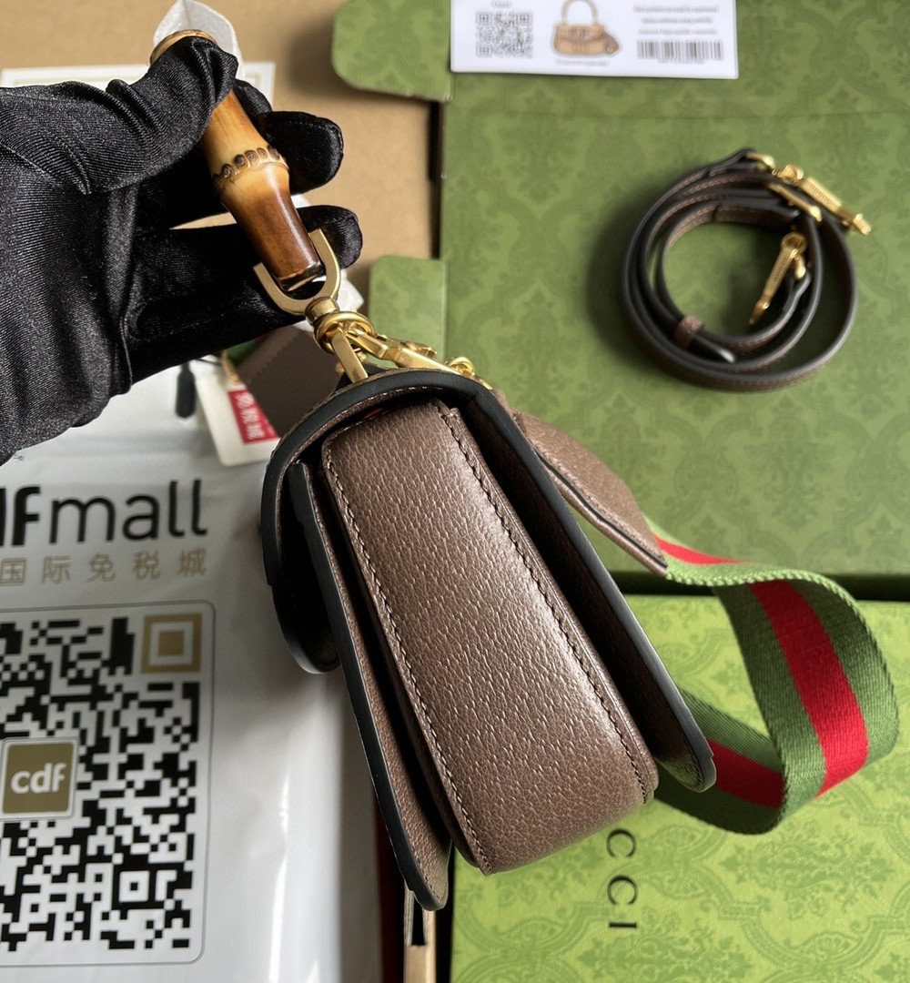 1:1 Replica Gucci Bamboo 1947 Jumbo GG Small Top Handle Bag Camel And Ebony Jumbo GG Canvas Brown For Women 8.3in/21cm 675797 UKMDT 2570