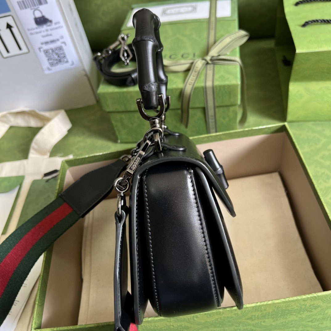 1:1 Replica Gucci Bamboo 1947 Small Top Handle Bag Black For Women 8.3in/21cm GG 675797 10ODP 1060 - Image 3