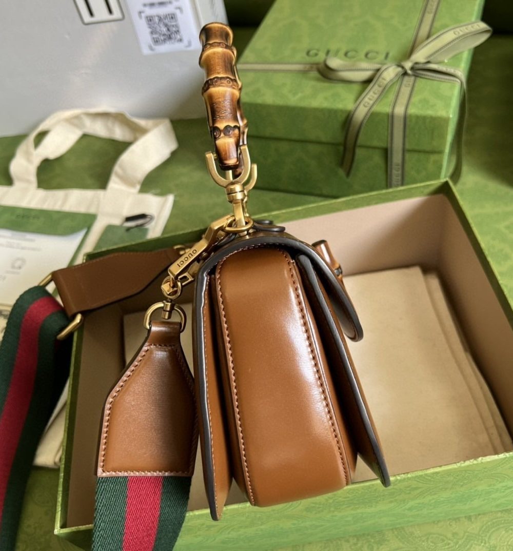 1:1 Replica Gucci Bamboo 1947 Small Top Handle Bag Cuir  For Women 8,3in/21cm 675797 10ODT 2579