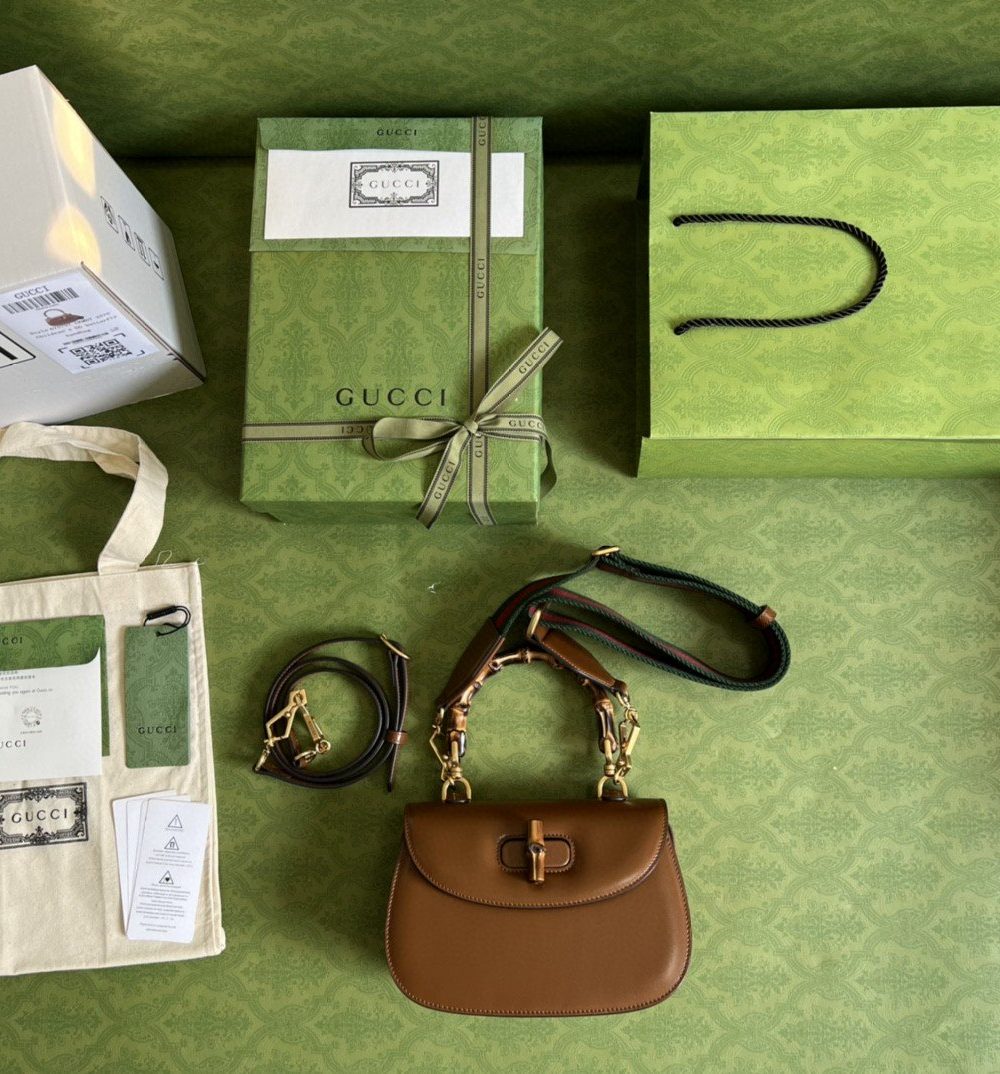 1:1 Replica Gucci Bamboo 1947 Small Top Handle Bag Cuir  For Women 8,3in/21cm 675797 10ODT 2579