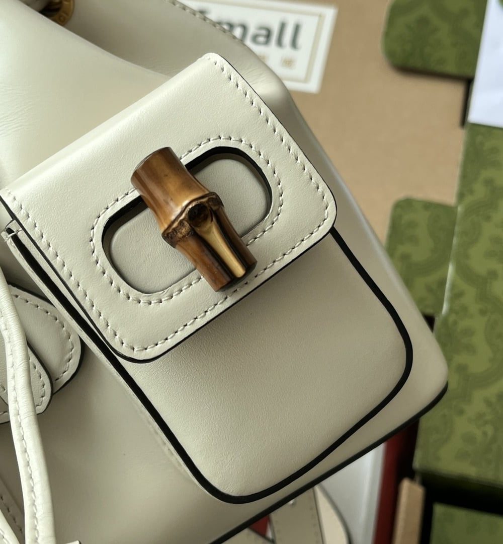 1:1 Replica Gucci Bamboo Small Backpack White For Women, Women's Bags 8.6in/22cm GG ‎‎702101 UZY0T 9022