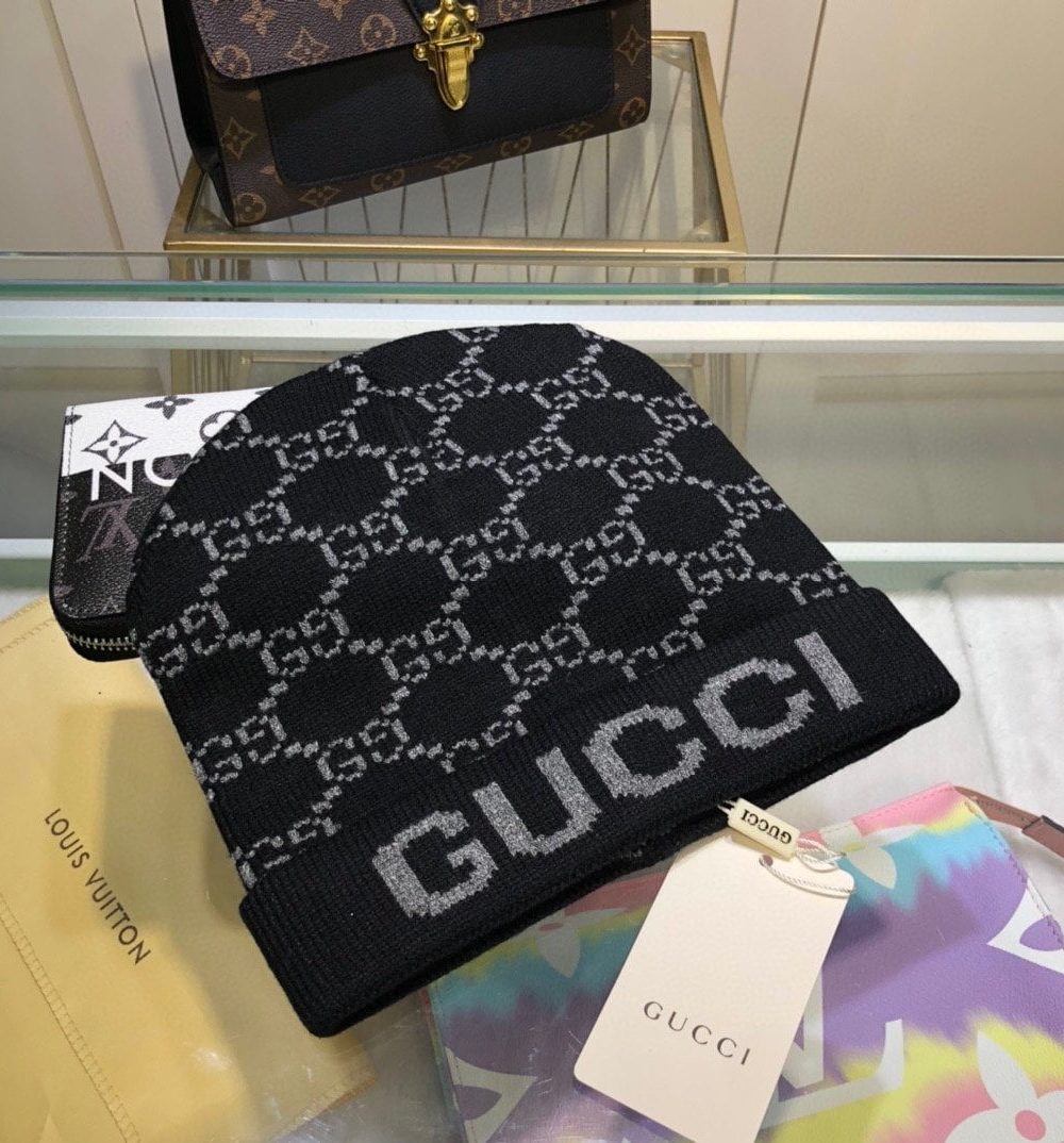 Gucci Beanie Cashmere In Black