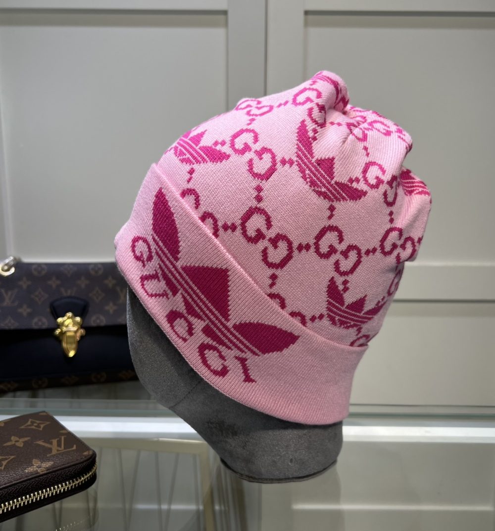 Gucci Beanie Cashmere In Pink