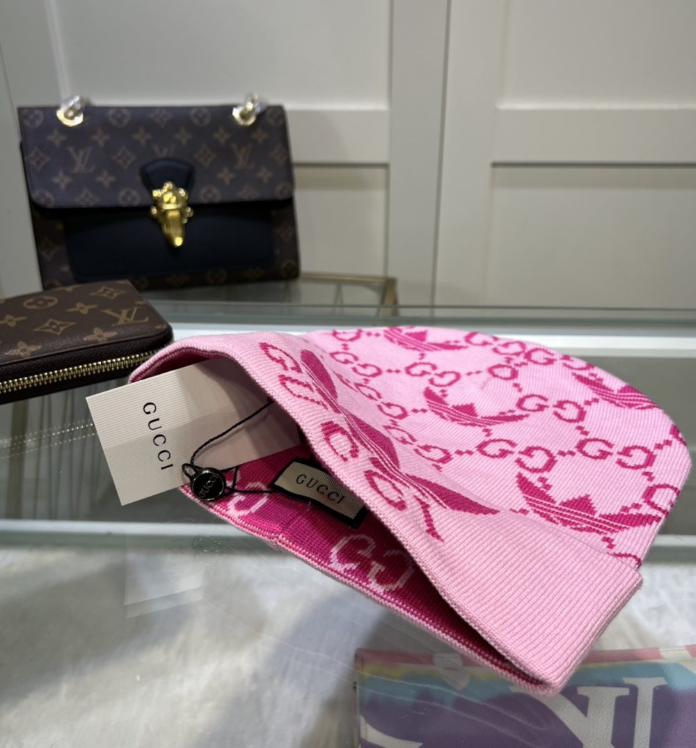 Gucci Beanie Cashmere In Pink